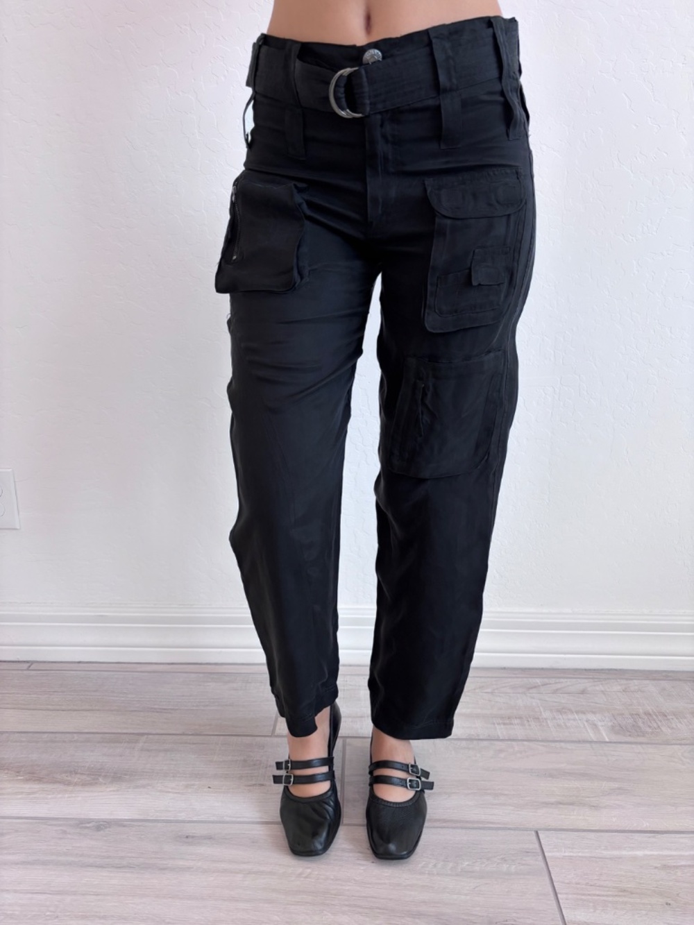 NWT Johnny Was Hailey Cargo Pants, black Size 4